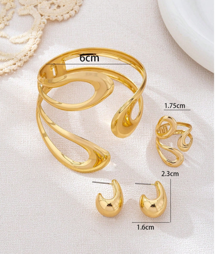 SHEIN 4pcs/Set Fashionable Metallic Geometric Hollow Water Drop Shaped Ring, Bracelet, Earring