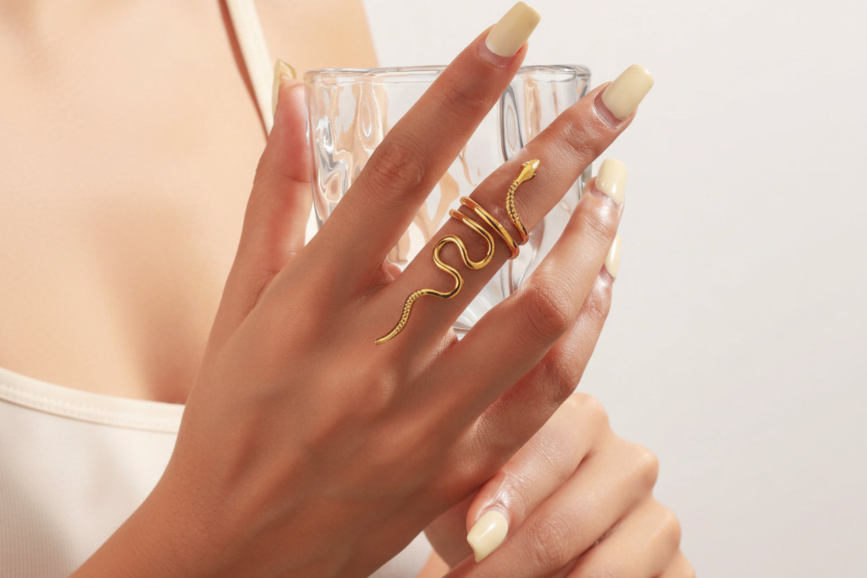 shein 1pc Women's Stainless Steel 18K Gold Vintage Exaggerated Snake-Shaped Open Ring,