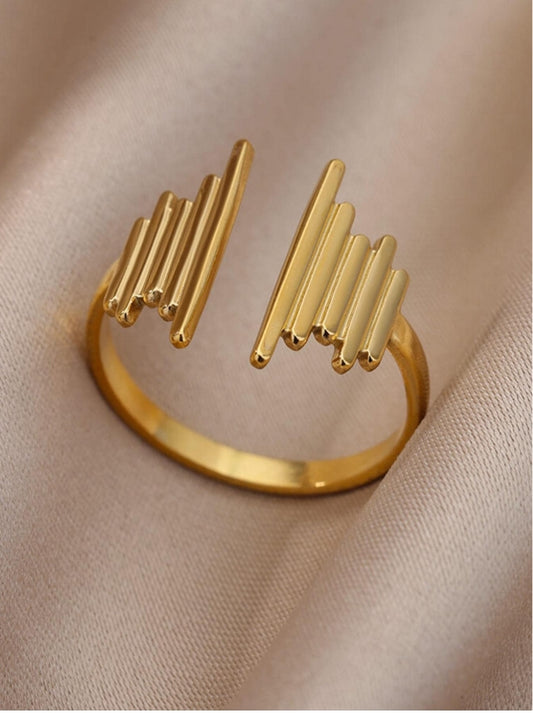 Geometric Decor Cuff Ring