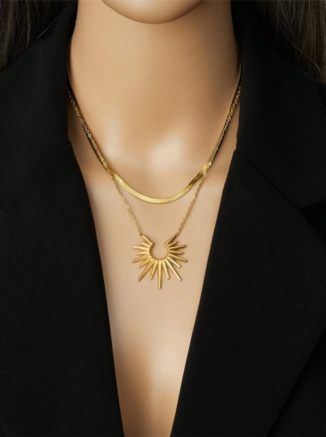 SHEIN 1pc Vintage Stainless Steel Double Layer Sunflower Dramatic Choker Necklace For Women