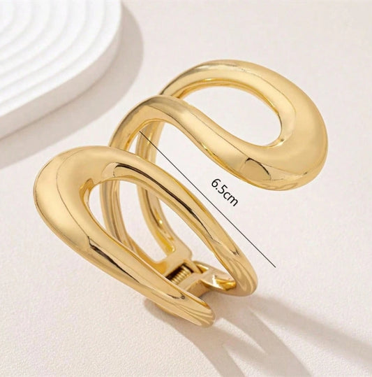 Shein 1pc Exaggerated Metallic Circular Bangle