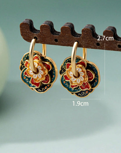 SHEIN 1 Pair Copper Alloy Macaroon Series Golden Enamel Four-Leaf Clover