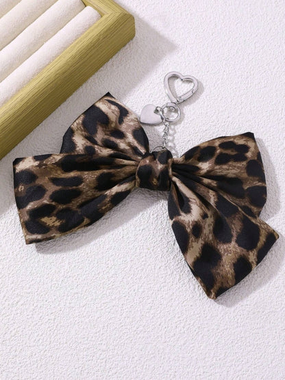 SHEIN 1pc Fashionable Leopard Print Bow Heart Shaped Keychain Bag Charm,