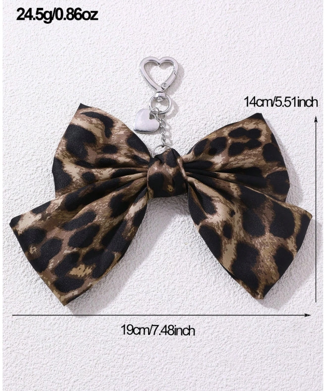 SHEIN 1pc Fashionable Leopard Print Bow Heart Shaped Keychain Bag Charm,