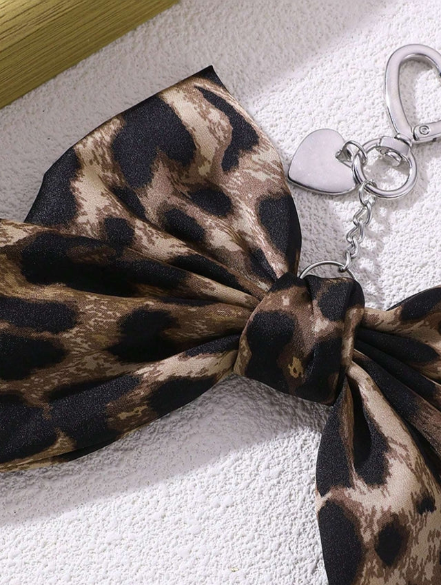 SHEIN 1pc Fashionable Leopard Print Bow Heart Shaped Keychain Bag Charm,