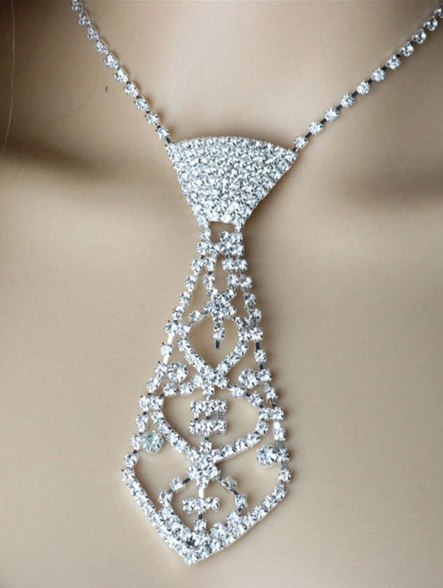 SHEIN 1pc Tie Necklace With Rhinestone Detail, Perfect For Women Performing On Stage