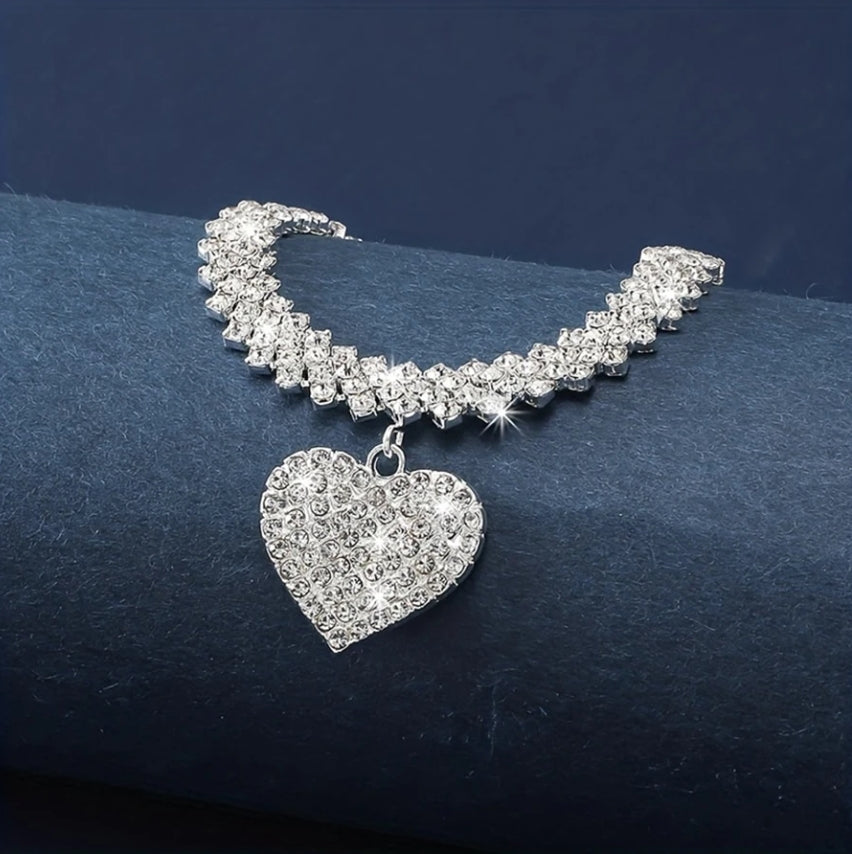 SHEIN 1pc Dazzling Rhinestone Claw Chain & Heart Shaped Pendant Necklace