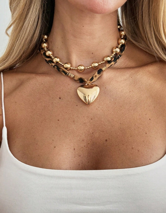 SHEIN 2pcs/Set Vintage Sexy Leopard Print Scarf Necklace, Fashion Heart Pendant Layered Choker Necklace