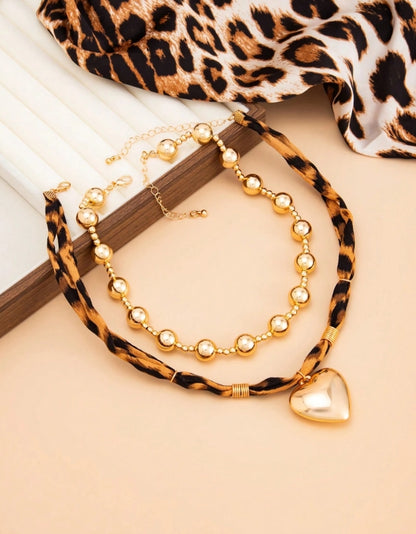 SHEIN 2pcs/Set Vintage Sexy Leopard Print Scarf Necklace, Fashion Heart Pendant Layered Choker Necklace
