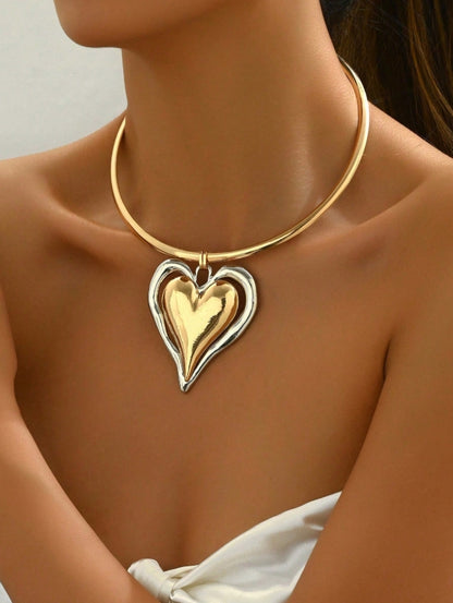 SHEIN 1pc Fashionable Minimalist Asymmetrical 3D Heart Contrast Color Pendant Necklace,