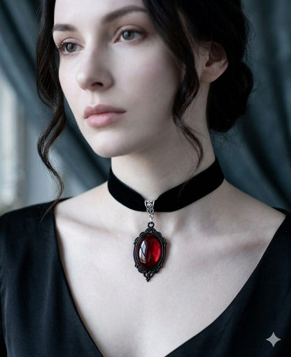 SHEIN 1PC HANDMADE BLACK VELVET VINTAGE COLLAR NECKLACE