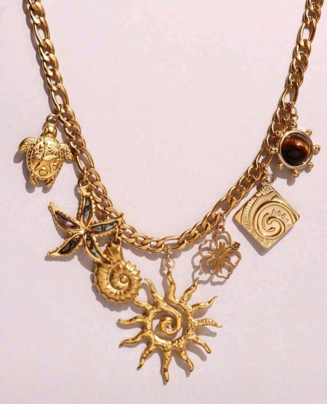 1pc Elegant Vintage 18k Gold Plated Stainless Steel Waterproof Pendant Necklace