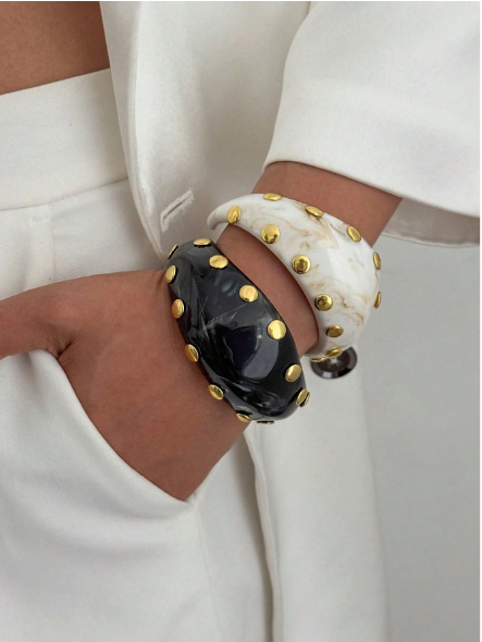 2pcs/Set Bohemian Style Geometric Exaggerated Curved Smooth  Bracelet