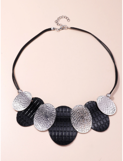 Bead Decor Oval Pendant Necklace