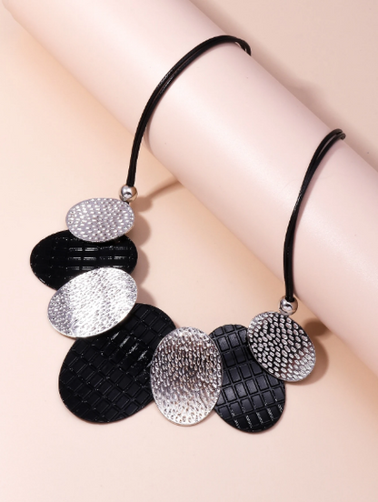 Bead Decor Oval Pendant Necklace