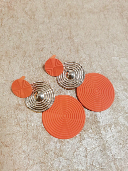 Boho Orange & Gold Tiered Disc Earrings – Concentric Circle Matte Resin & Metallic Drop Earrings